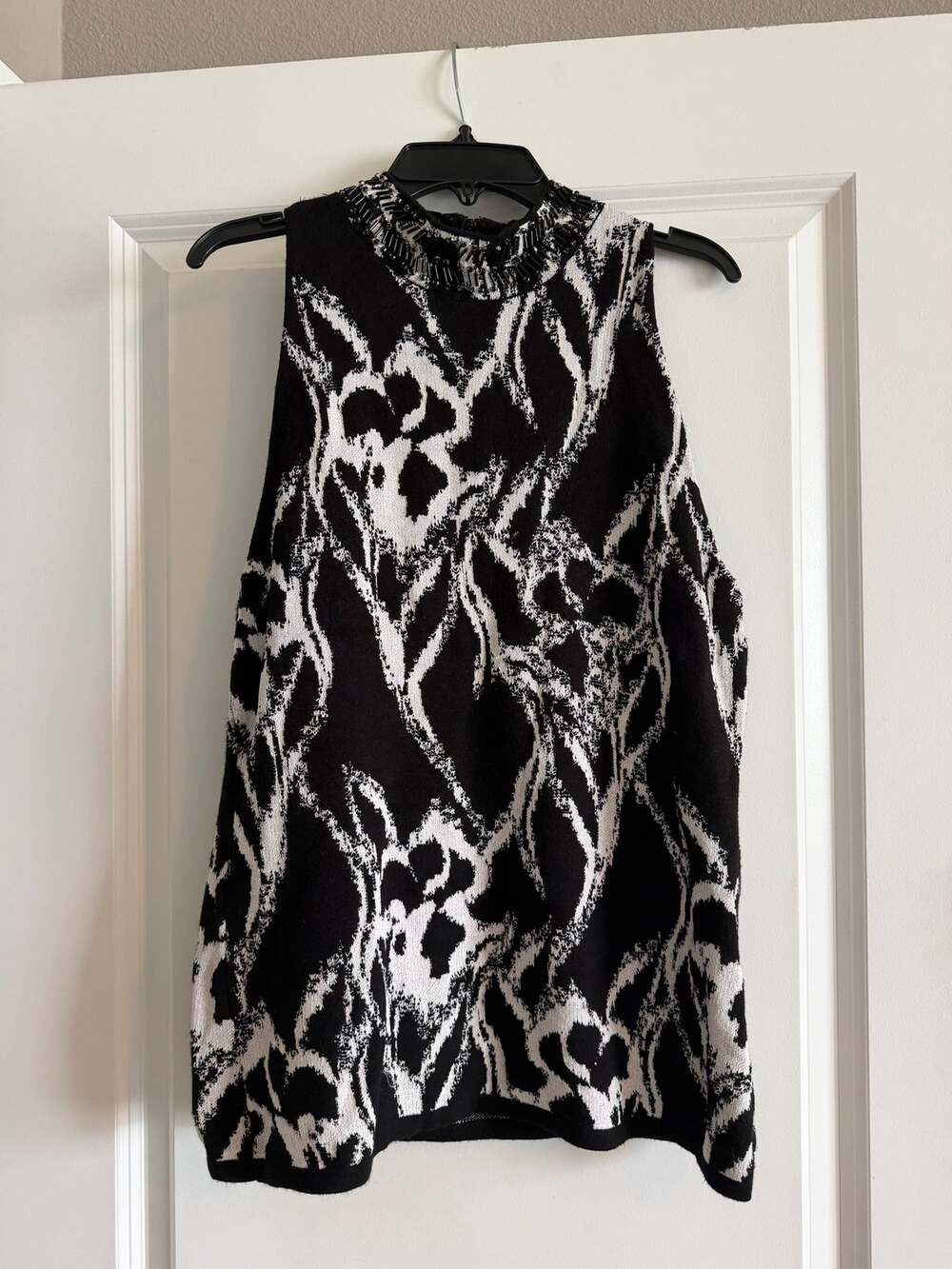 White House Black Market Mock Neck Black White & Abstract Beads Knit Tank Blouse